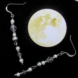 Sterling Silver Gray Pearl Earrings